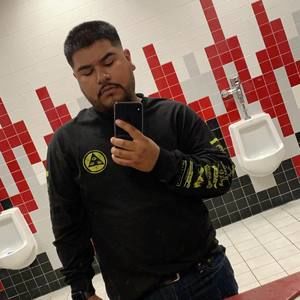 Meet your Posher, Romulo